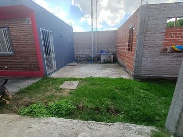 VENTA CASA MULTIFAMILIAR PERMUTA FATIMA PILAR