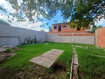 VENTA CASA MULTIFAMILIAR PERMUTA FATIMA PILAR