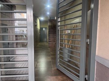 VENTA DPTO. 2 AMB SAN JUSTO BALCON COCHERA AP CRED