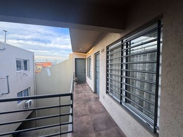 VENTA DPTO. 2 AMB SAN JUSTO BALCON COCHERA AP CRED