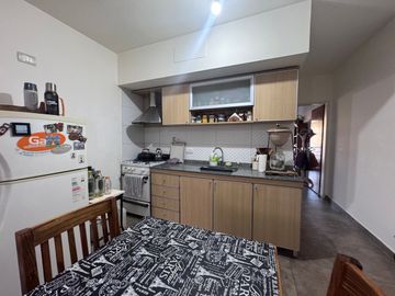 VENTA DPTO. 2 AMB SAN JUSTO BALCON COCHERA AP CRED