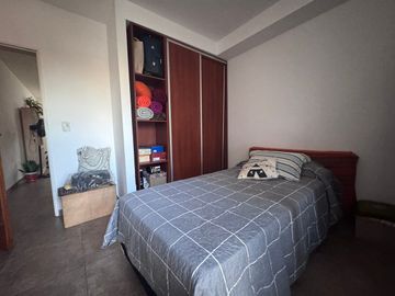 VENTA DPTO. 2 AMB SAN JUSTO BALCON COCHERA AP CRED