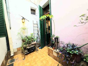 VENTA CASA 4 AMBIENTES TERRAZA PROPIA FLORES