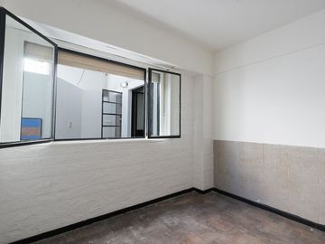 VENTA 3 AMB. CON PATIO , SAN CRISTOBAL