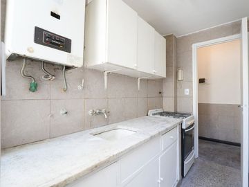 VENTA 3 AMB. CON PATIO , SAN CRISTOBAL