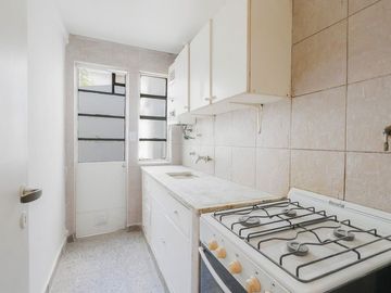 VENTA 3 AMB. CON PATIO , SAN CRISTOBAL