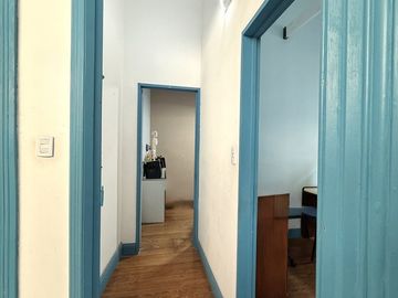 VENTA PISO 10 AMB. BALVANERA. APTO HOSTEL