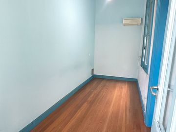 VENTA PISO 10 AMB. BALVANERA. APTO HOSTEL