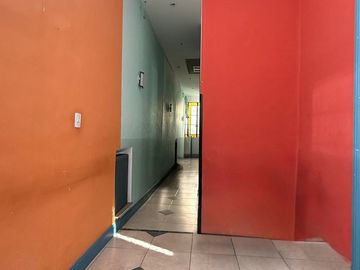 VENTA PISO 10 AMB. BALVANERA. APTO HOSTEL