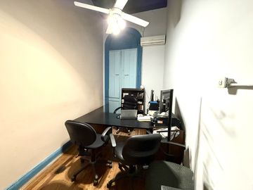 VENTA PISO 10 AMB. BALVANERA. APTO HOSTEL