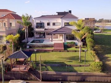 ALQUILER IMPONENTE CASA AMOBLADA EL YACHT NORDELTA
