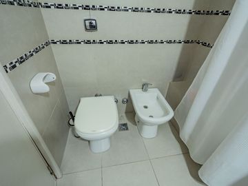 VENTA DE DPTO 3 AMB CON BALCÓN EN COLEGIALES