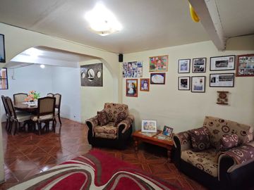 Casa en venta  en LA FLORIDA