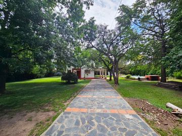 Venta casa Lopez Camelo- Pacheco- TIGRE-Permuta