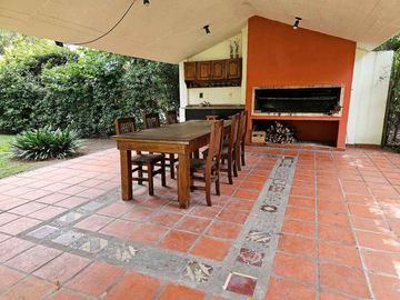 Venta casa Lopez Camelo- Pacheco- TIGRE-Permuta