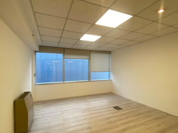 ALQUILER OFICINAS  BS AS PLAZA PUERTO MADERO COCHE