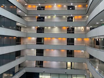 ALQUILER OFICINAS  BS AS PLAZA PUERTO MADERO COCHE