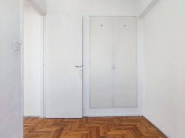 DEPARTAMENTO 3 AMBIENTES BALCON FLORES A CREDITO