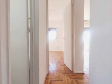 DEPARTAMENTO 3 AMBIENTES BALCON FLORES A CREDITO