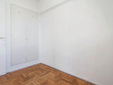 DEPARTAMENTO 3 AMBIENTES BALCON FLORES A CREDITO