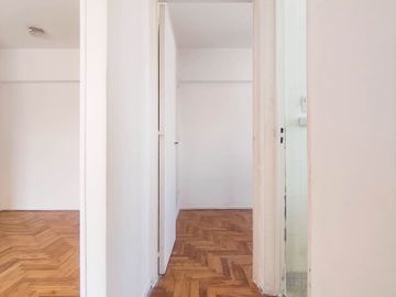 DEPARTAMENTO 3 AMBIENTES BALCON FLORES A CREDITO