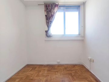 DEPARTAMENTO 3 AMBIENTES BALCON FLORES A CREDITO