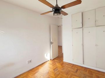 DEPARTAMENTO 3 AMBIENTES BALCON FLORES A CREDITO