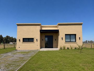 CASA 3 AMBIENTES BARRIO PRIVADO LAS PERDICES 2