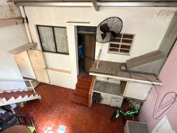 CASA MULTIFAMILIAR GALPÓN TERRAZA APTO CREDITO