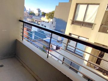 ALQUILER DOS AMBIENTES EN URQUIZA  CONSTITUYENTES