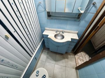 VENTA DPTO 2 AMB COCHERA BALCON LUMINOSO