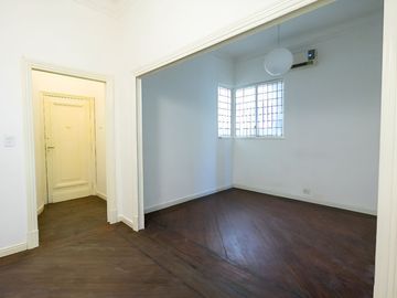 VENTA DEPTO 3 AMB CON DEPENDENCIA CONSTITUCION