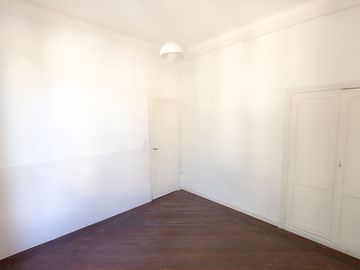 VENTA DEPTO 3 AMB CON DEPENDENCIA CONSTITUCION