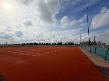 Lote Con Salida A La Laguna-damasia Al Sur Permuto