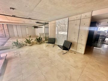 Venta depto triplex 3 amb con cochera y terreaza!