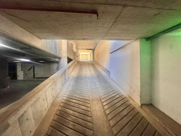 Venta depto triplex 3 amb con cochera y terreaza!