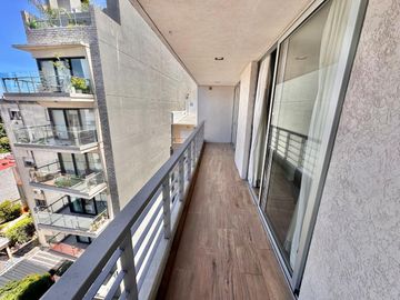 Venta depto triplex 3 amb con cochera y terreaza!