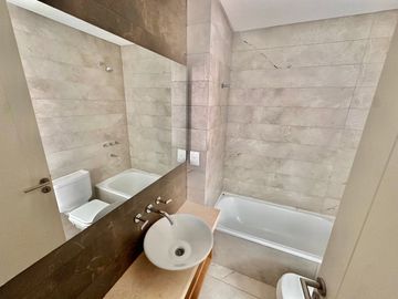 Venta depto triplex 3 amb con cochera y terreaza!