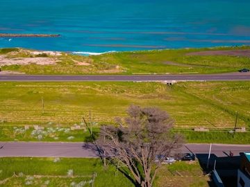 VENTA LOTE 364 M2 FRENTE AL MAR, LOS ACANTILADOS