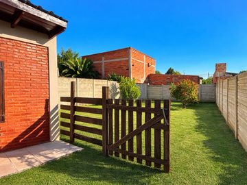 VENTA CASA 2 AMB GAS SANTA CLARA APTO CREDITO