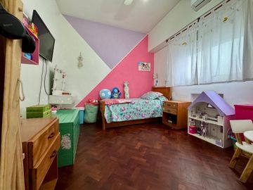VENTA 3 AMB BALCÓN AL FRENTE 2°X ESC SOL en FLORES