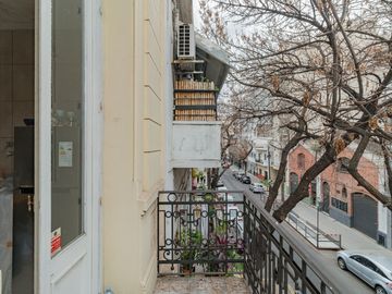 EDIFICIO COMERCIALC/RENTA EN ESQUINA CABALLITO