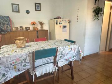 CASA EN PH CON GALPÓN VENTA MAR DEL TUYÚ