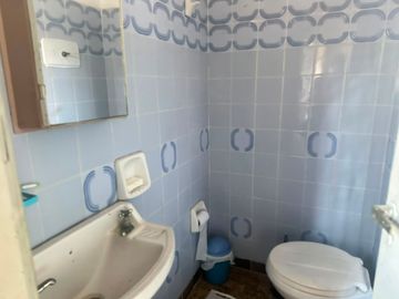 CASA EN PH CON GALPÓN VENTA MAR DEL TUYÚ