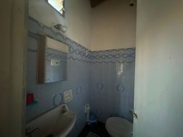 CASA EN PH CON GALPÓN VENTA MAR DEL TUYÚ