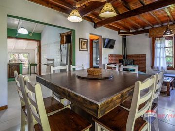 Venta Casa Pinamar 3 dormitorios y dep a 70 mt Mar