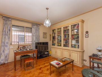 Venta Depto Belgrano 4 Amb con Dependencia Cochera