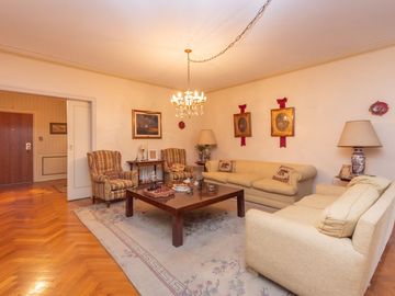Venta Depto Belgrano 4 Amb con Dependencia Cochera