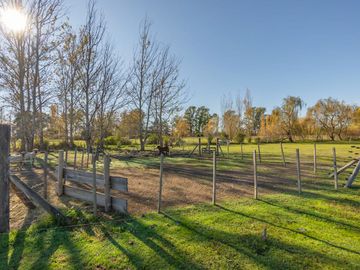 VENTA CASA 5 AMB LUJAN LAS LILAS CHACRAS DE CAMPO