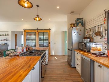 VENTA CASA 5 AMB LUJAN LAS LILAS CHACRAS DE CAMPO